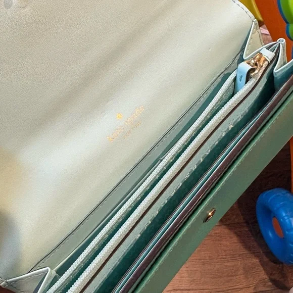 Kate Spade mint Envelope Wallet - Picture 3 of 4